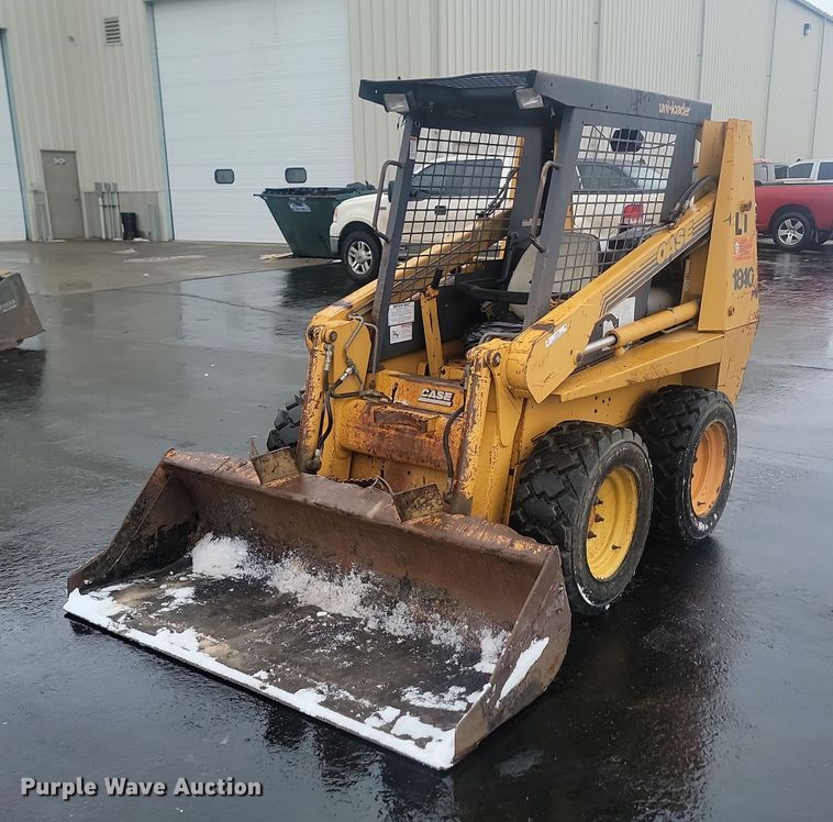1996 Case 1840 skid steer loader - LA9559