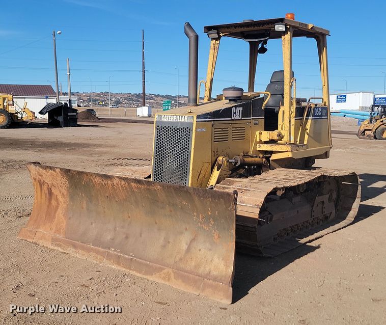 1994 Caterpillar  D5C LGP dozer - LA9571
