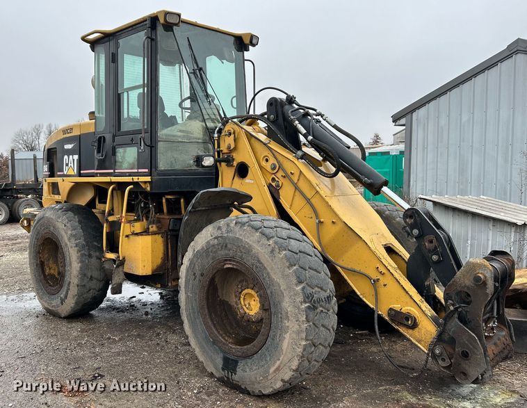 2003 Caterpillar 924G wheel loader - NE9749