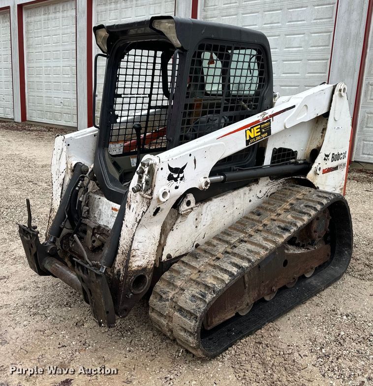 2015 Bobcat T630 tracked skid steer loader - NM9239