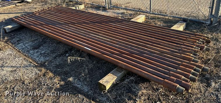 Approximately 17 drill stems - NN9371