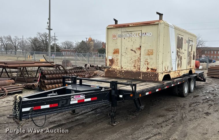 2014 PJ equipment trailer - NN9452