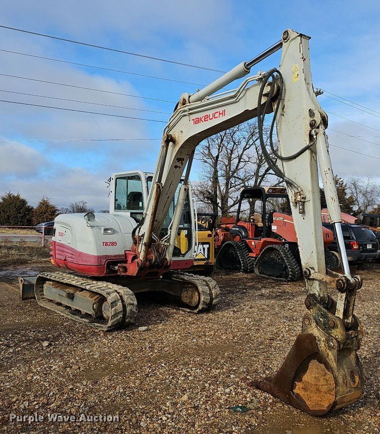 2013 Takeuchi  TB285 mini excavator - NP9324