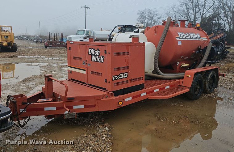 2013 Ditch Witch FX30 vacuum excavator - NP9333