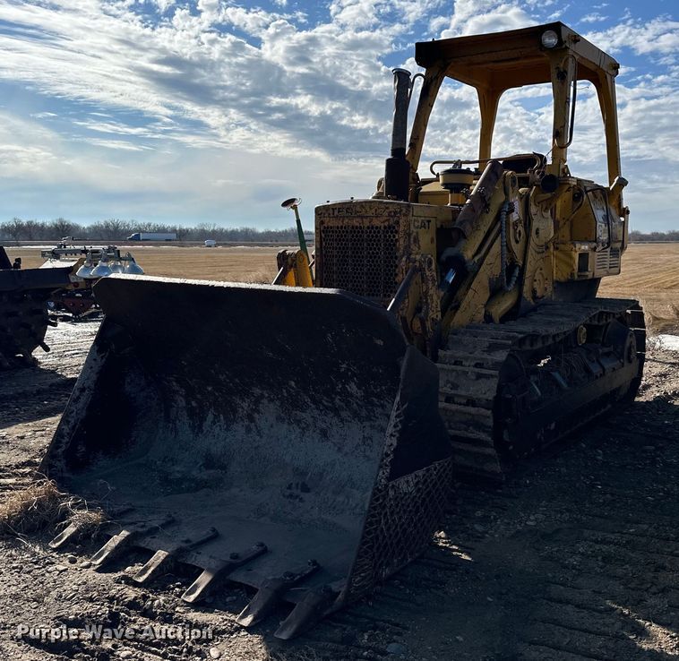 1979 Caterpillar 955L track loader - NS9210