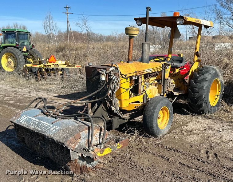 John Deere 401B tractor - NS9238