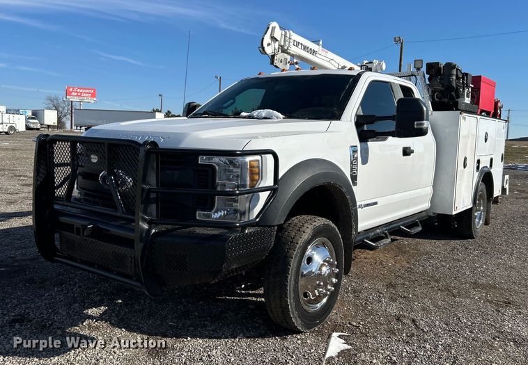 2018 Ford F450 Super Duty  SuperCab utility / service truck - OI9542
