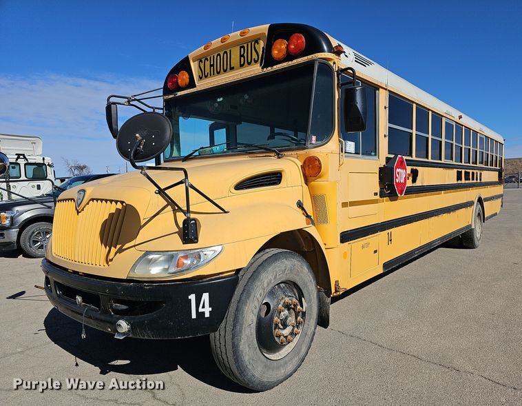 2009 IC CE300 school bus - DM1502