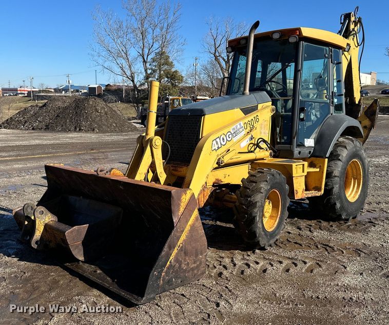 2003 John Deere 410G backhoe - DW2964