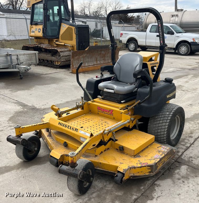 Hustler Super Z Hyperdrive ZTR lawn mower - LD9941