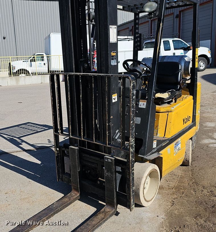 Yale GLC040AFNUAE092 forklift - NE9527