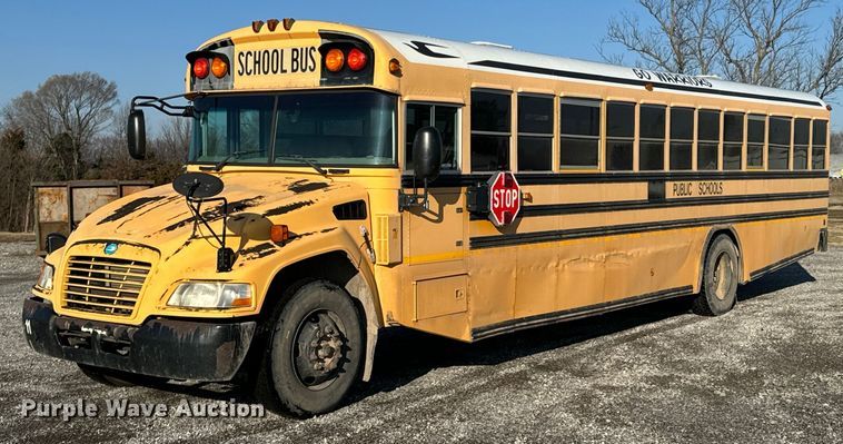 2008 Bluebird Vision school bus - OJ9445