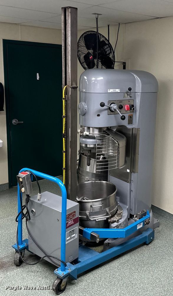 Hobart V1401 mixer - OJ9452