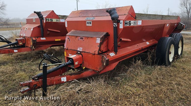H&S 2602 manure spreader - DK0524
