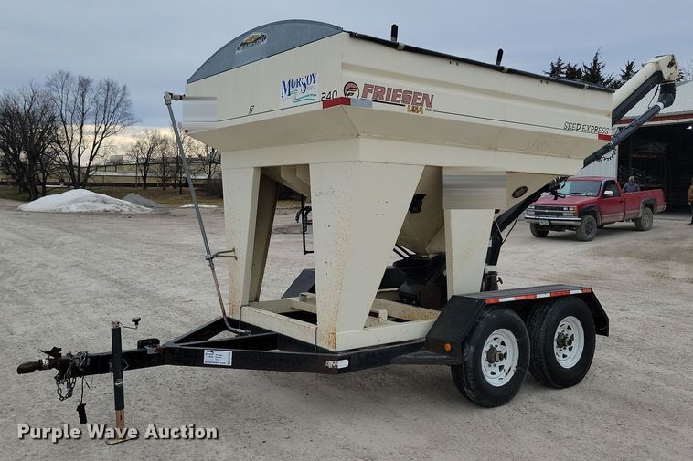 Friesen 240 seed tender - DL7850