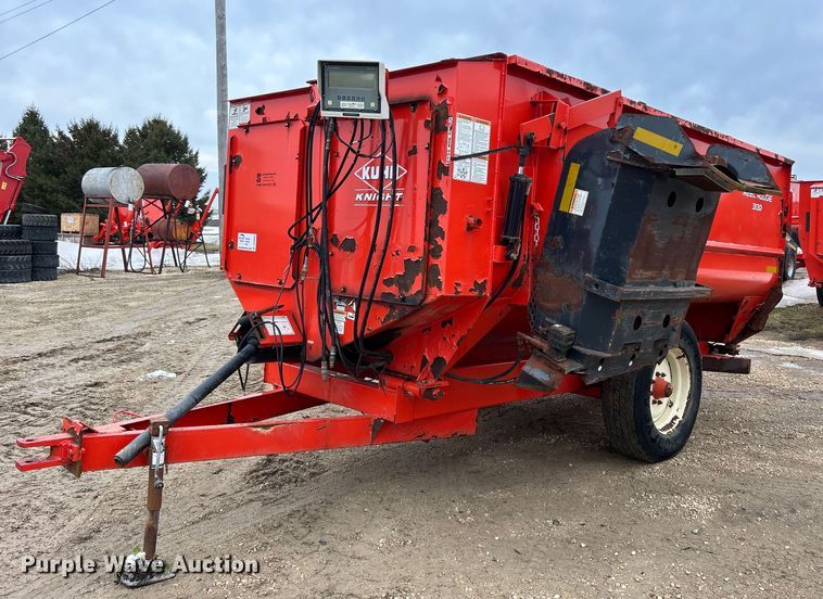 Kuhn Knight  3130 feed mixer - DS0803