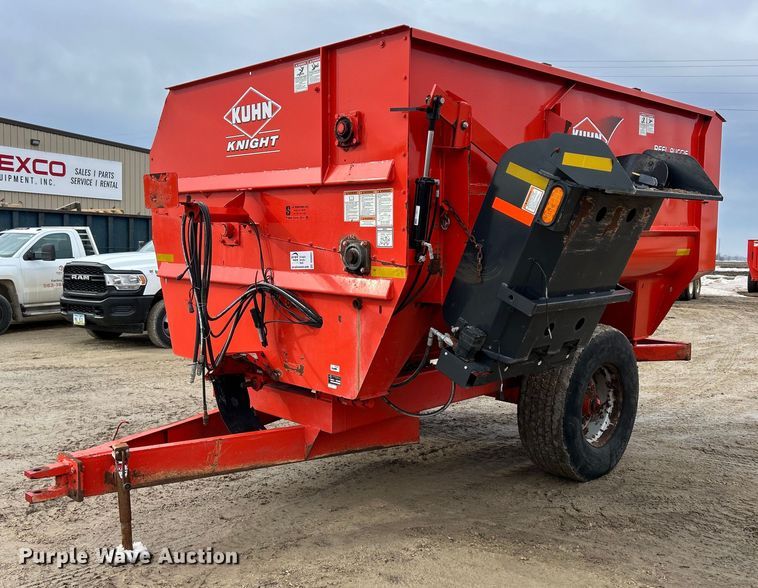 Kuhn Knight 3136 feed mixer - DS0805