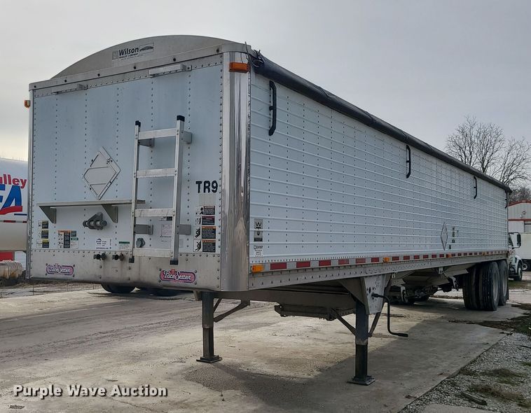 2009 Wilson Pacesetter grain trailer - DS7260