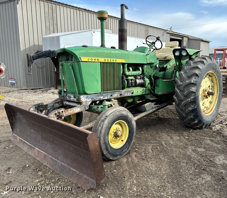 1966 John Deere 3020 tractor - NI9758