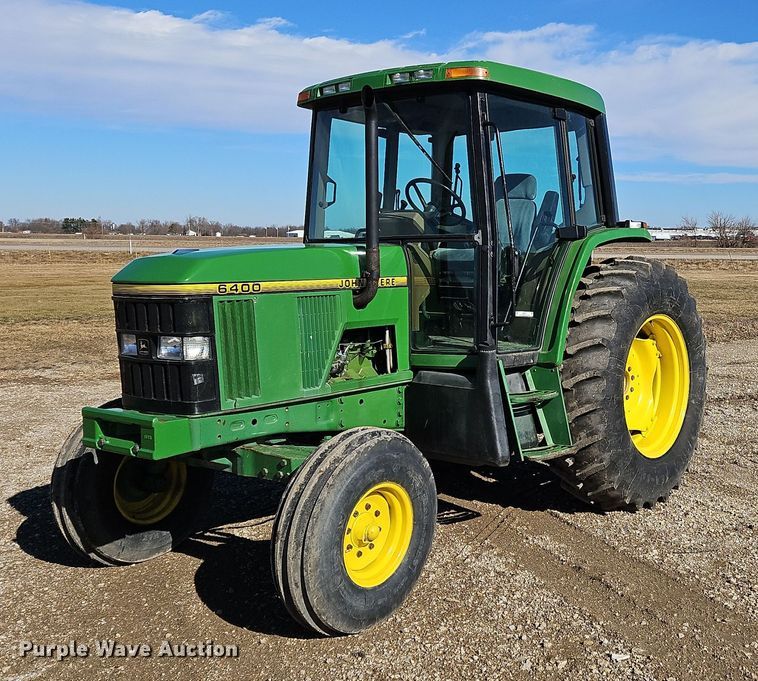 1993 John Deere  6400 tractor - NZ9151