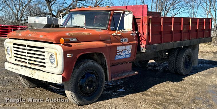 1972 Ford F605 grain truck - OD9987