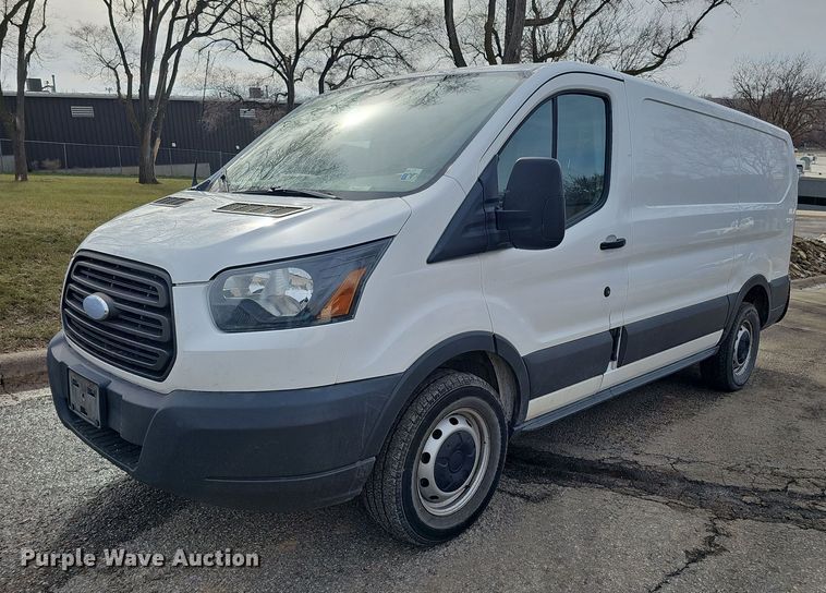 2016 Ford Transit 150  van - DK0538