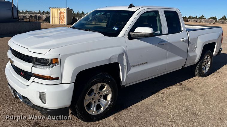 2018 Chevrolet Silverado 1500 LT Double Cab pickup truck - EI0638
