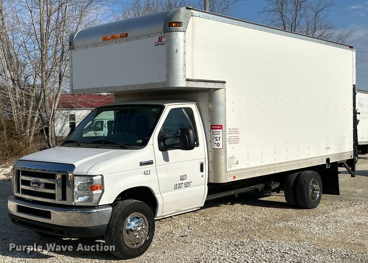 2012 Ford E450 Super Duty box truck - EK4023