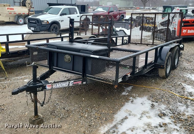 2015 Diamond C utility trailer - LJ9478