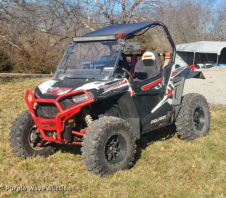 2016 Polaris RZR 1000 utility vehicle - LJ9537
