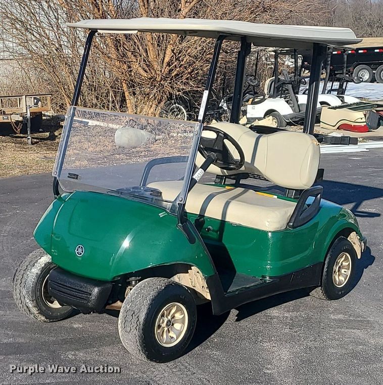 2008 Yamaha YDRA golf cart - MQ9667
