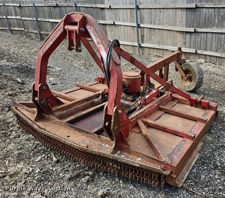 Brown TCF2620 tree cutter - NE9534