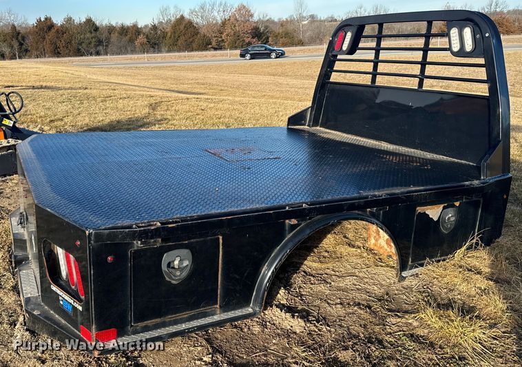 CM truck flat bed - NM9288