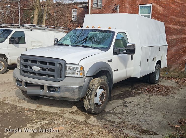 2005 Ford F550 Super Duty  utility / service truck - NZ9157