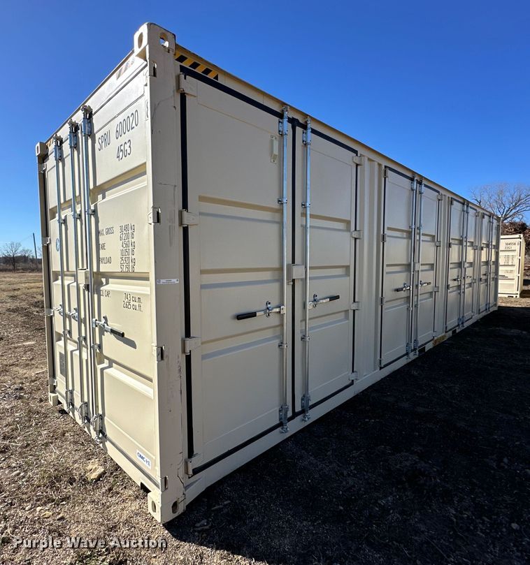 2023 storage container  - OF9297