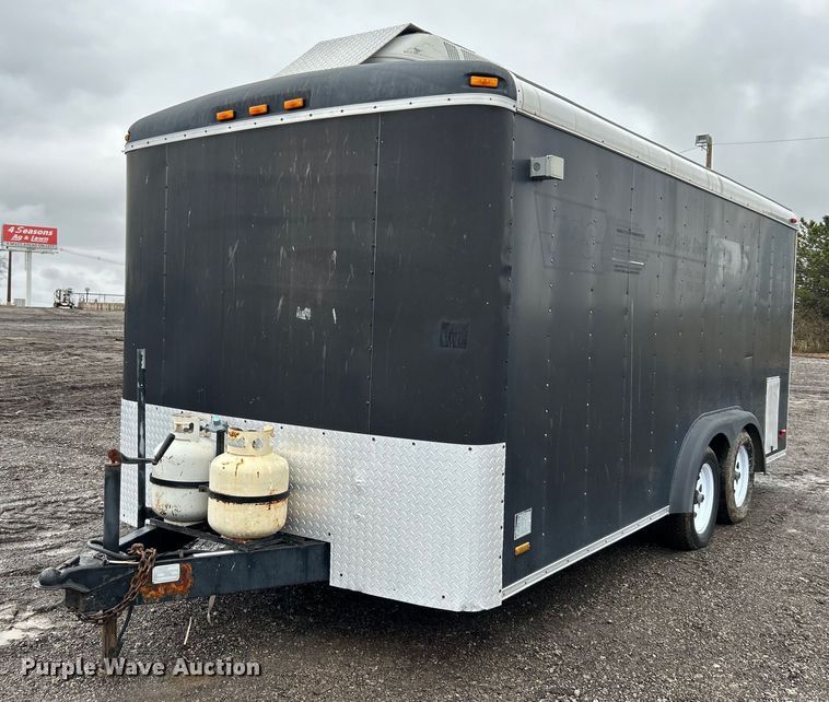 1996 Pace American enclosed cargo trailer - OI9573