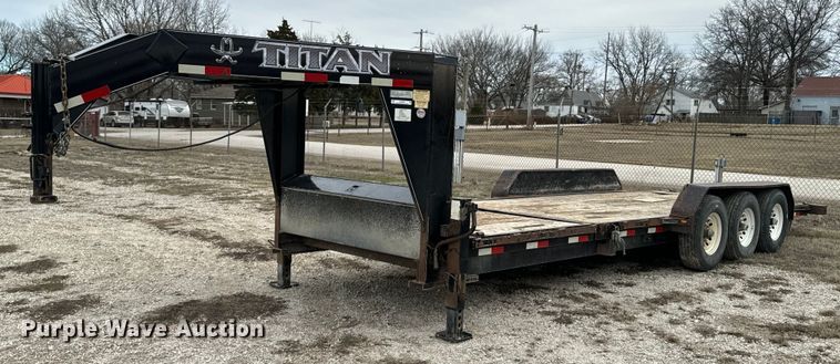 2013 Titan equipment trailer - OJ9463