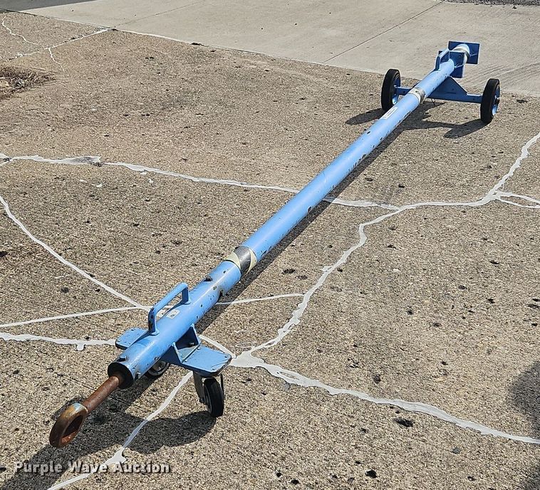 Tronair  aircraft tow bar - OJ9734