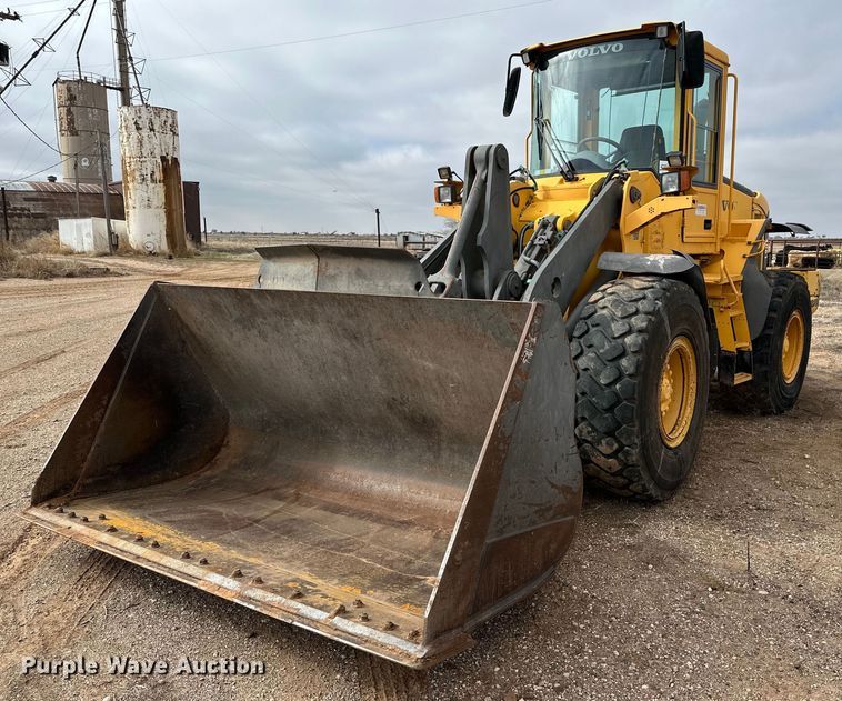 2006 Volvo L90E wheel loader - DG4254