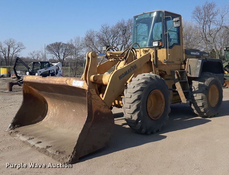 2002 Komatsu WA320-3H wheel loader - DP2611
