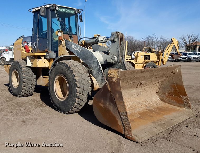 2007 John Deere 624J wheel loader - DV9843