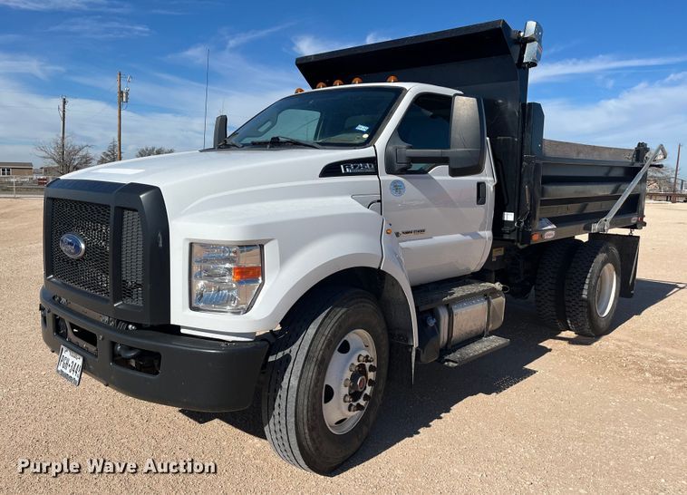 2019 Ford F750 Super Duty dump truck - EI0620