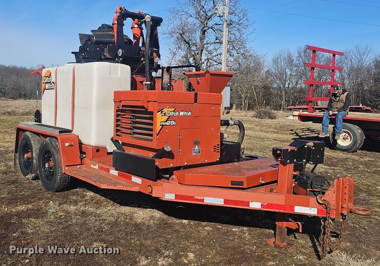 2015 Ditch Witch MR90 mud recycler - EJ5844