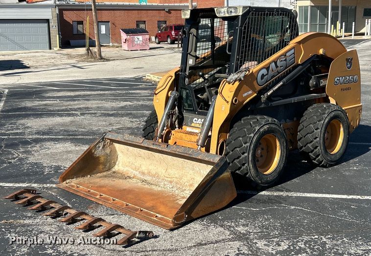 2011 Case SV250 skid steer loader - EK4010