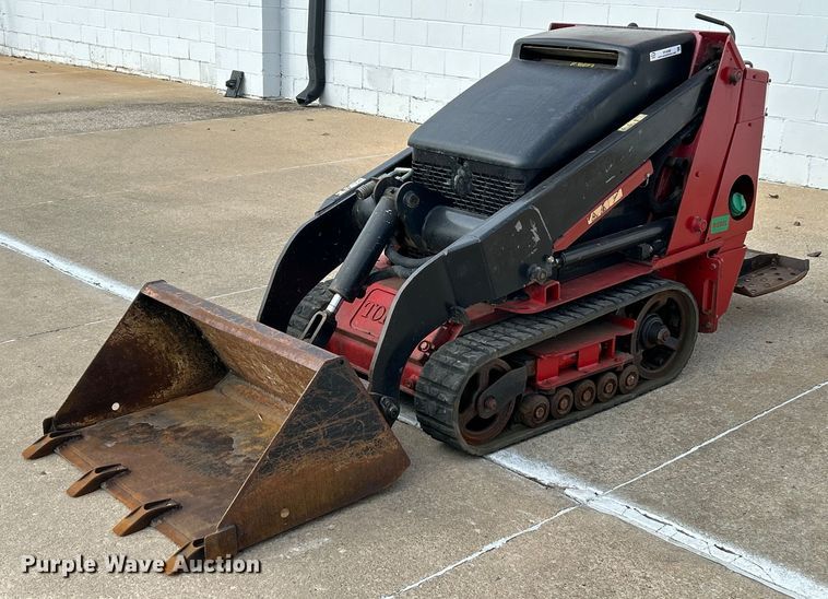 2016 Toro TX525 compact utility loader - EK4058