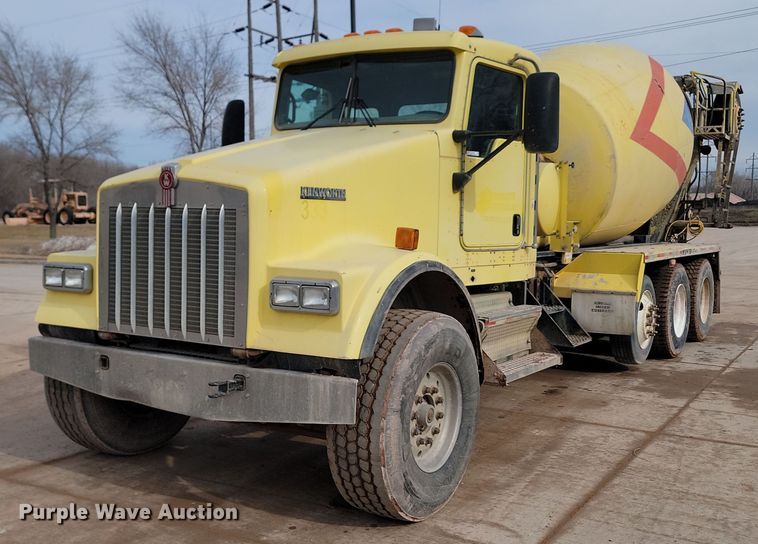 2006 Kenworth  W900 ready mix truck - LA9638