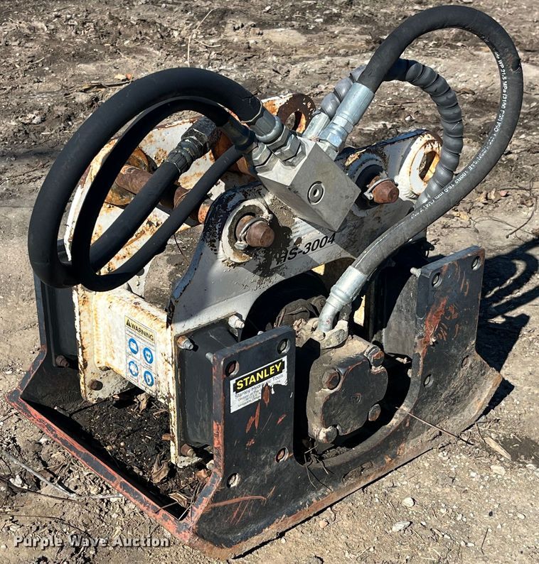 Stanley HS30 plate compactor - LD9978