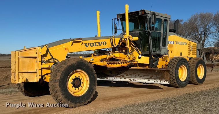 2004 Volvo  G726B motor grader - NU9332