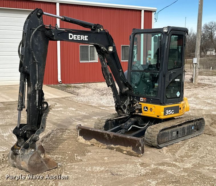 2020 John Deere 35G mini excavator - OJ9461