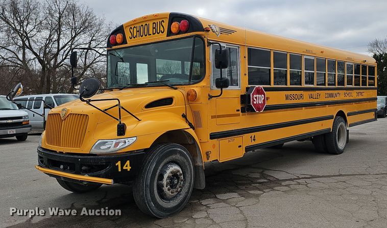 2014 IC Corporation PB10500 school bus - DK0547
